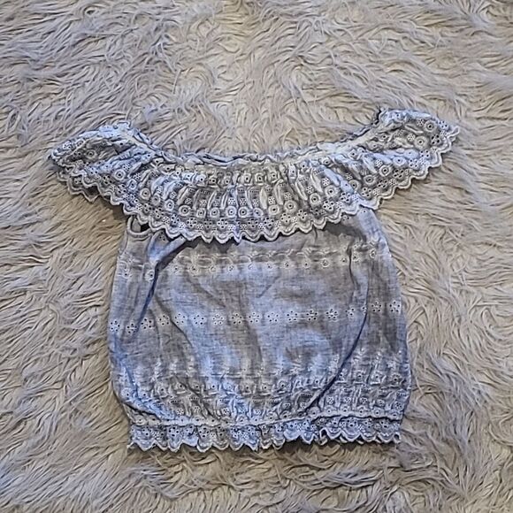 American eagle outfitters womens gray eyelet off the‎ shoulder cropped shirt - Picture 5 of 5